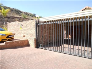 3 Bed House in Bergtuin