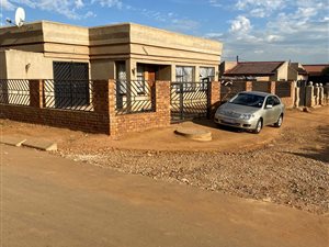 3 Bed House in Orange Farm