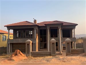 4 Bed House in Lady Selborne