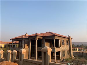 4 Bed House in Lady Selborne