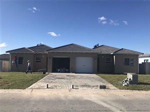 3 Bed Duet in Parsons Ridge