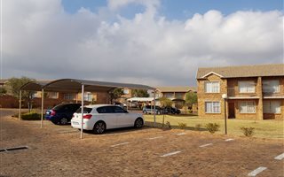 2 Bedroom Apartment in Arundo Estate