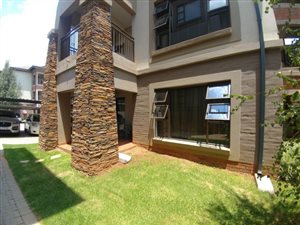 2 Bed Flat in Parkwood