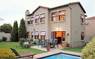 3 Bedroom House in Kyalami Ridge