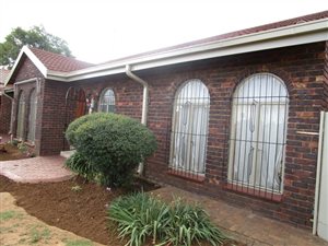 3 Bed House in Waldrift