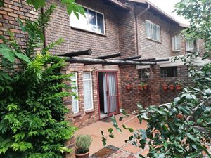 3 Bed Townhouse in Brummeria