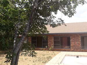 3 Bed House in Waldrift