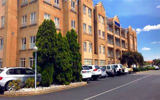 97 m² Office Space in Secunda