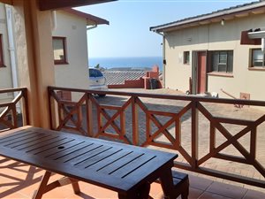 2.5 Bed Townhouse in Shelly Beach