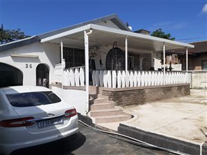 4 Bed House in Mobeni
