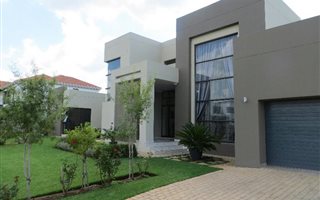 4 Bedroom House in Silverwoods Country Estate