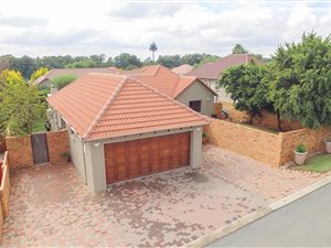 3 Bed Cluster in Emerald Estate