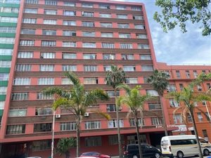 1.5 Bed Apartment in Durban CBD