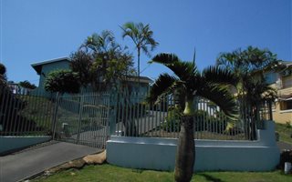 3 Bedroom House in Longcroft