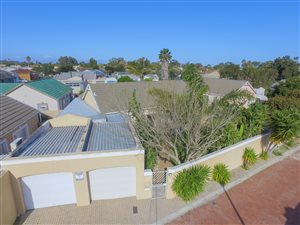 3 Bed House in Plattekloof Glen