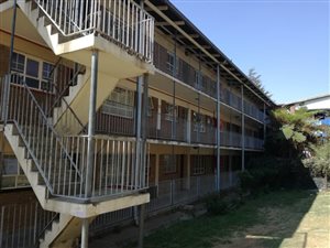 2 Bed Apartment in Bellavista South