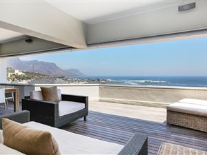 2 Bed Apartment in Clifton