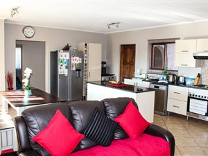 2 Bed Apartment in Homes Haven