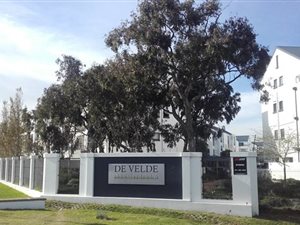 1 Bed Apartment in Somerset West Central