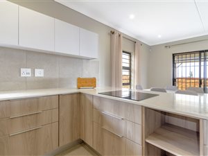 3 Bed House in Kya Sands
