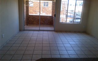 1 Bedroom Flat in Strubens Valley