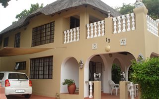 3 Bedroom House in Woodgrange