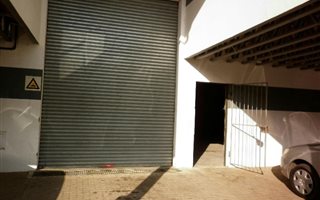 200 m² Industrial space in Park Rynie