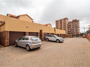 2 Bed Apartment in Pretoria North
