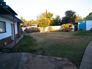 3 Bed House in Declerqville