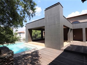 4 Bed House in Bryanston East