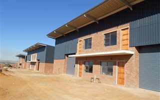 390 m² Industrial space in Eastdene