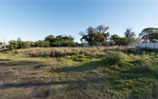595 m² Land available in Kleinmond