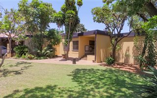 4 Bedroom House in Theresa Park