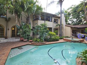 3 Bed House in Senderwood