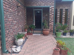 3 Bed House in Die Bult