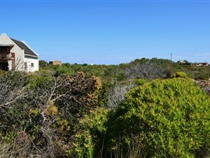 800 m² Land available in Bettys Bay