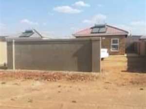 2 Bed House in Lenasia South