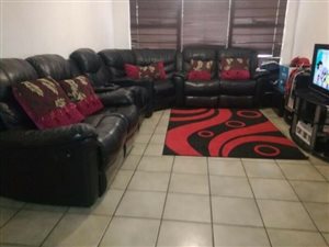 2 Bed Garden Cottage in Verwoerdpark