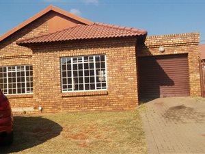 2 Bed House in Theresa Park