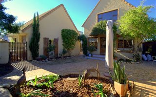 3 Bedroom House in Heritage Park