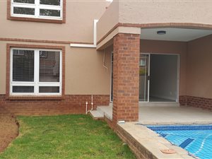 3 Bed Duplex in Woodhill