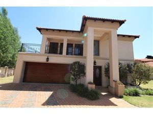 3 Bedroom House in Rietvalleirand