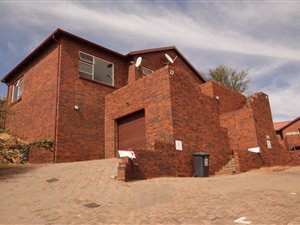 2 Bed Townhouse in Wilro Park