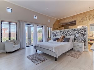 4 Bed House in Melkbosstrand
