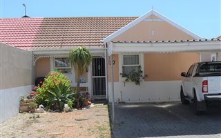 2 Bedroom House in Whispering Pines