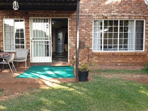 2 Bed House in Doornpoort and surrounds