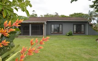 5 Bedroom House in Port Edward