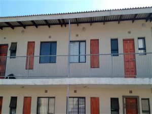 2 Bed Townhouse in Newlands East