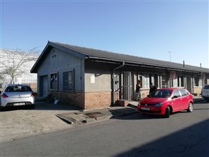 122 m² Commercial space in Kuilsriver