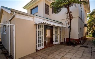 4 Bedroom House in Essenwood